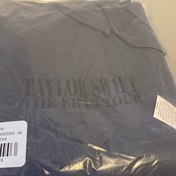 BRAND NEW IN BAG Taylor Swift The Eras Tour Iconic Washed Blue Hoodie - Picture 6 of 7